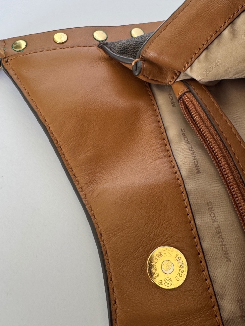 Michael Kors Newbury Brown Signature Studded Chain Shoulder Bag Gold Hardware - Picture 11 of 15